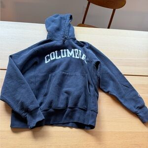 Vintage Columbia champion sweatshirt. M